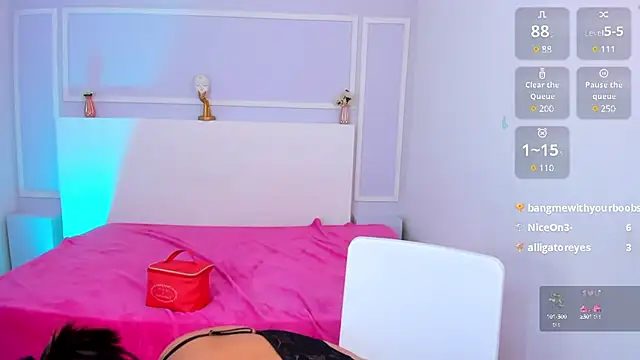 Snapshot of ScarlettWet9 chatting on 01-25-25, 03:40 ScarlettWet9 online show from 01-25-25, 03:40