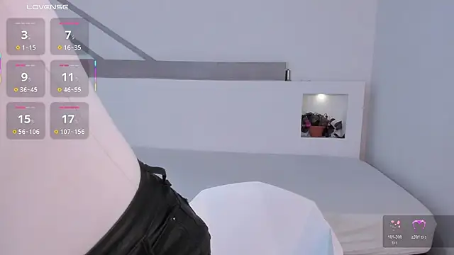 Snapshot of ScarlettWet9 chatting on 11-04-25, 11:03 ScarlettWet9 online show from 11-04-25, 11:03