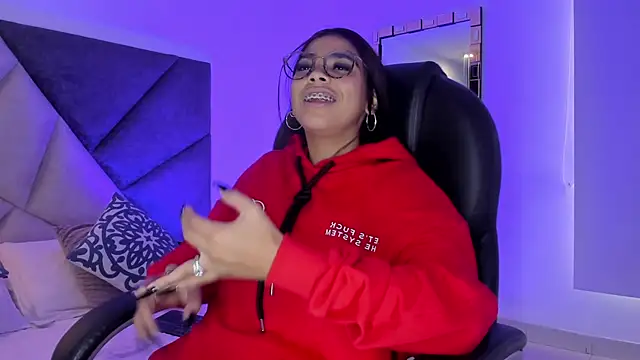 GiaFu online show from 11-13-25, 04:55