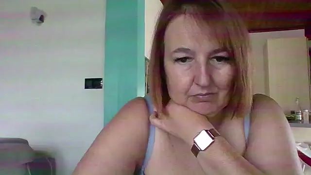 Snapshot of Sandcoq chatting on 10-09-25, 08:15 Sandcoq online show from 10-09-25, 08:15