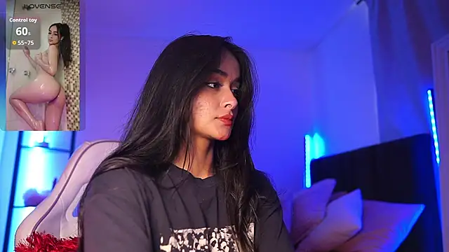 abigail adamss online show from 10-26-25, 07:14