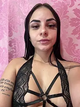 Snapshot of Vicvic69dp chatting on 06-11-26, 03:14 Vicvic69dp online show from 06-11-26, 03:14