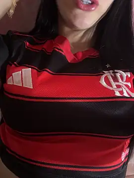Snapshot of Vicvic69dp chatting on 02-12-26, 10:20 Vicvic69dp online show from 02-12-26, 10:20