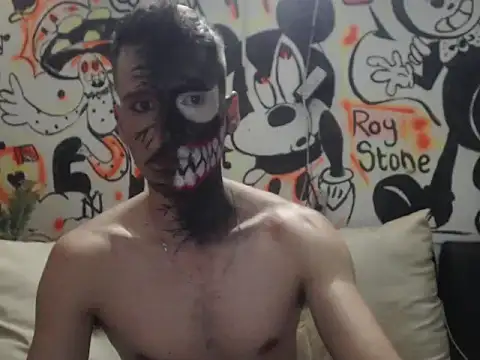 Snapshot of roystonee01 chatting on 11-01-25, 01:45 roystonee01 online show from 11-01-25, 01:45