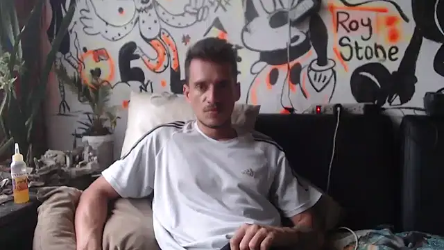 roystonee01 online show from 03-18-26, 10:10