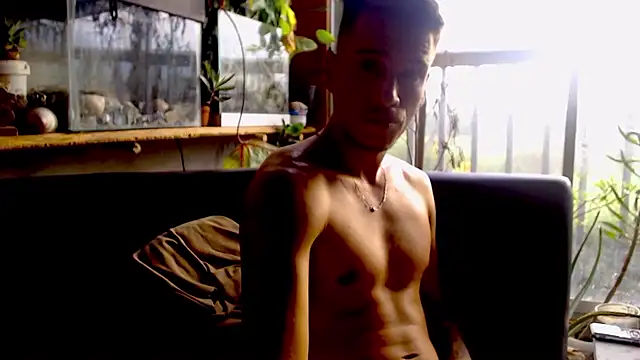 roystonee01 online show from 01-09-26, 10:06