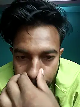 Snapshot of arafat_mia chatting on 10-01-25, 10:57 arafat mia online show from 10-01-25, 10:57