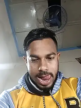 Snapshot of arafat_mia chatting on 02-24-25, 11:19 arafat mia online show from 02-24-25, 11:19