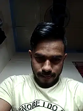 Snapshot of arafat_mia chatting on 02-28-25, 11:01 arafat mia online show from 02-28-25, 11:01