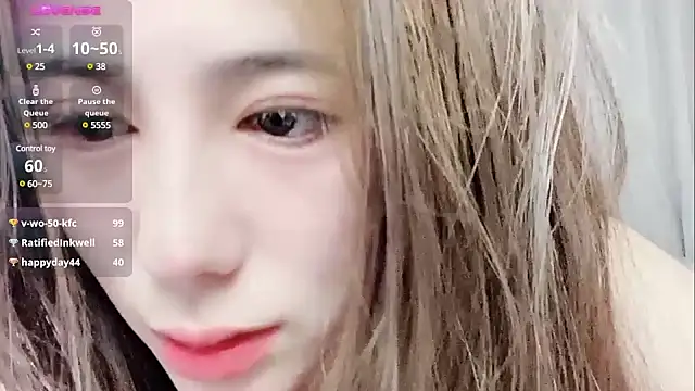 jiaozi-kiss online show from 03-18-25, 09:23