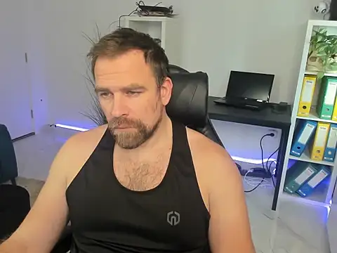 John-E-Dough online show from 12-04-25, 08:24