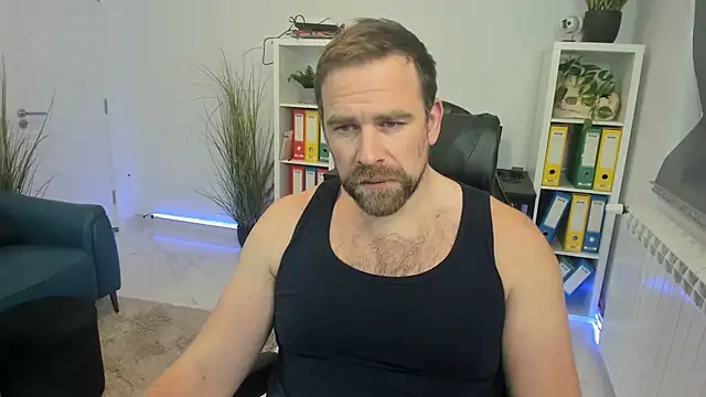 John-E-Dough online show from 12-02-25, 08:49