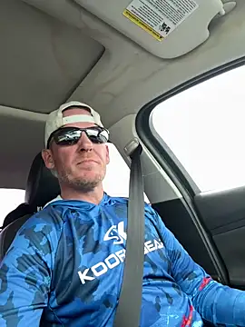 Snapshot of dontjudgemeh chatting on 04-01-26, 06:38 dontjudgemeh online show from 04-01-26, 06:38