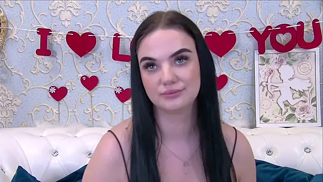 Snapshot of DarleneAdams chatting on 02-17-25, 12:16 DarleneAdams online show from 02-17-25, 12:16