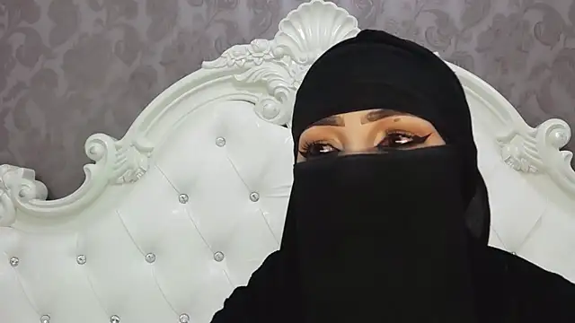 Snapshot of Hajar_Kar chatting on 04-28-26, 07:24 Hajar Kar online show from 04-28-26, 07:24