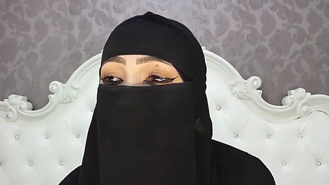 Snapshot of Hajar_Kar chatting on 05-06-26, 06:39 Hajar Kar online show from 05-06-26, 06:39