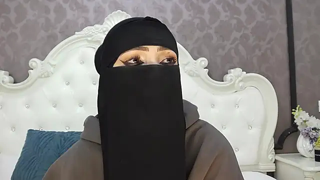 Snapshot of Hajar_Kar chatting on 04-30-26, 07:26 Hajar Kar online show from 04-30-26, 07:26
