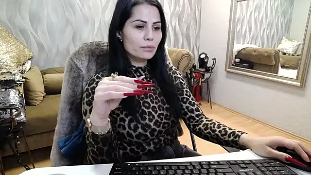 Sara Poison online show from 11-11-25, 03:23