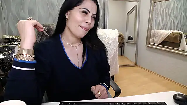 Sara Poison online show from 03-17-26, 03:31