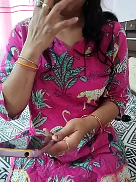 santurmom online show from 04-25-26, 05:32