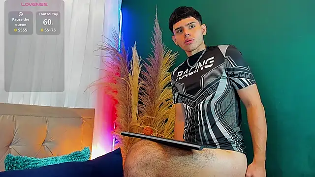 Nathaniel Park online show from 10-08-25, 02:24