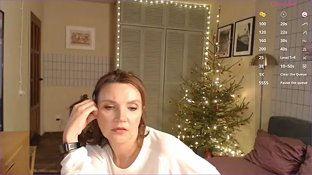 Charline TheFoxTail online show from 01-03-25, 08:32