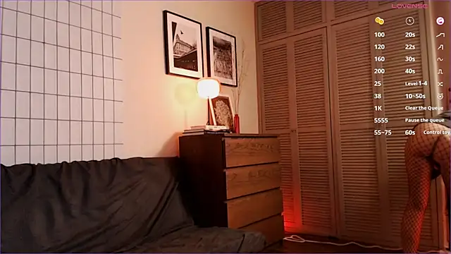 Charline TheFoxTail online show from 02-24-25, 06:47