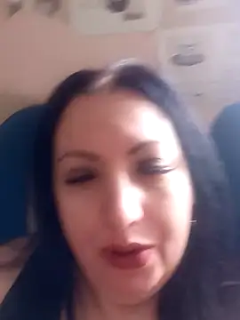 Snapshot of Veronica-Celie chatting on 06-01-26, 07:41 Veronica-Celie online show from 06-01-26, 07:41