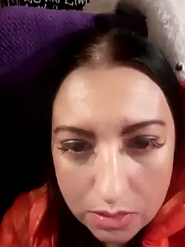 Veronica-Celie online show from 10-22-25, 08:52