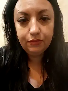 Snapshot of Veronica-Celie chatting on 06-03-26, 08:02 Veronica-Celie online show from 06-03-26, 08:02
