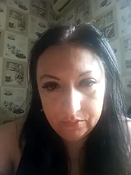 Snapshot of Veronica-Celie chatting on 05-11-26, 08:49 Veronica-Celie online show from 05-11-26, 08:49