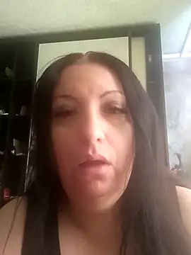 Snapshot of Veronica-Celie chatting on 05-31-26, 08:09 Veronica-Celie online show from 05-31-26, 08:09