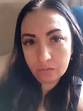 Veronica-Celie online show from 10-17-25, 11:01