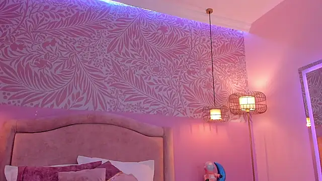 EmilyCollinss1 online show from 11-29-25, 08:36