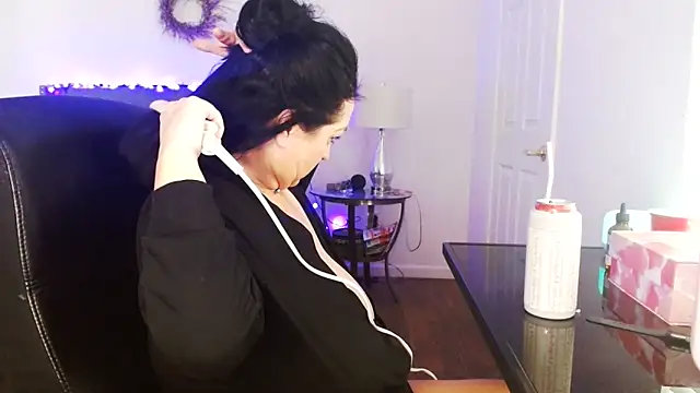 AlyssiaAmoreXO online show from 03-22-26, 05:36