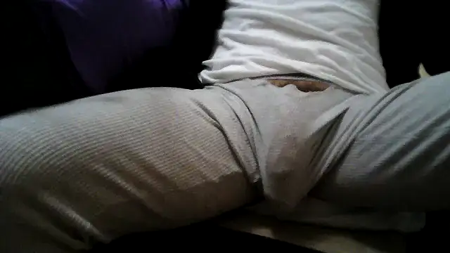 xxxlhung4uxxx online show from 07-07-26, 01:30