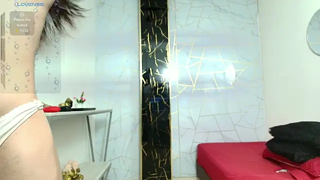 Snapshot of Celestial_Queen_ chatting on 04-25-26, 01:41 Celestial Queen online show from 04-25-26, 01:41