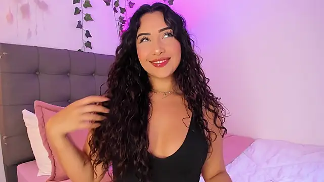 charlotte james0 online show from 02-23-25, 10:31