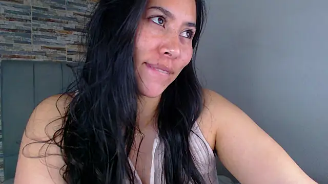  joy yva online show from 09-30-25, 04:24