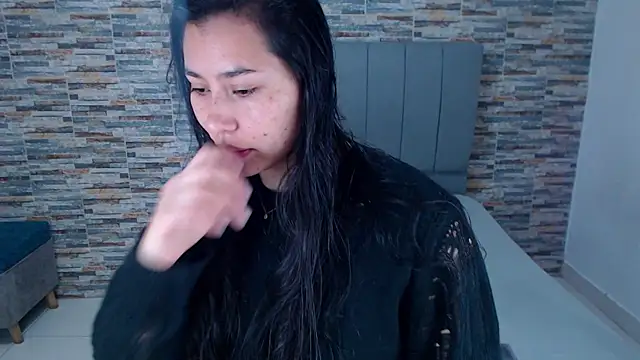  joy yva online show from 11-07-25, 05:06