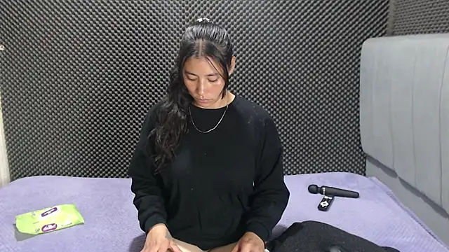  joy yva online show from 06-26-26, 11:21