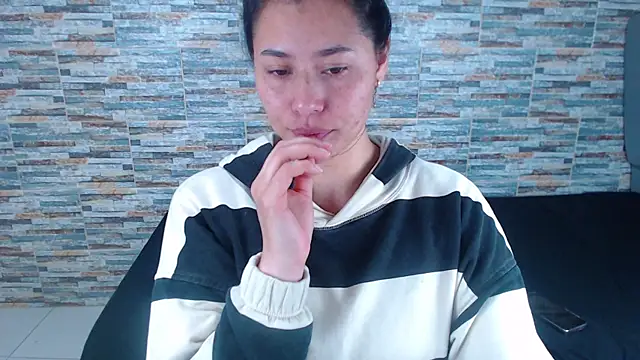  joy yva online show from 11-20-25, 04:07