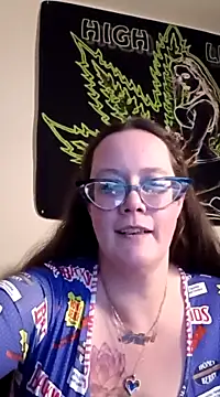 Snapshot of TheGoldenLotus chatting on 03-05-25, 02:23 TheGoldenLotus online show from 03-05-25, 02:23
