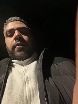 Dikkiduohottt online show from 01-18-26, 04:49