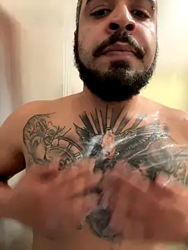 Dikkiduohottt online show from 11-28-25, 10:10