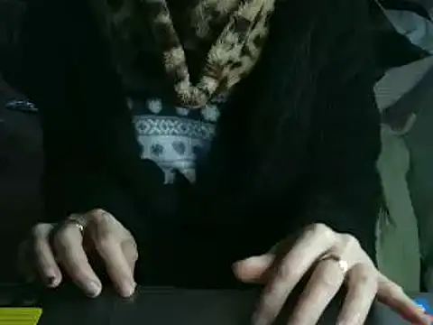 VeneRed online show from 02-24-26, 11:00