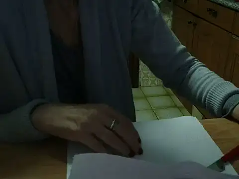 VeneRed online show from 10-27-25, 03:57