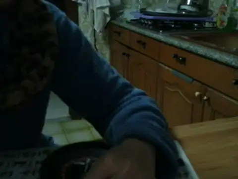 VeneRed online show from 10-16-25, 05:16