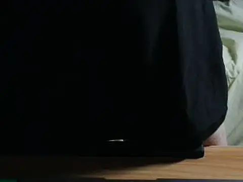 Snapshot of VeneRed chatting on 06-12-26, 06:05 VeneRed online show from 06-12-26, 06:05