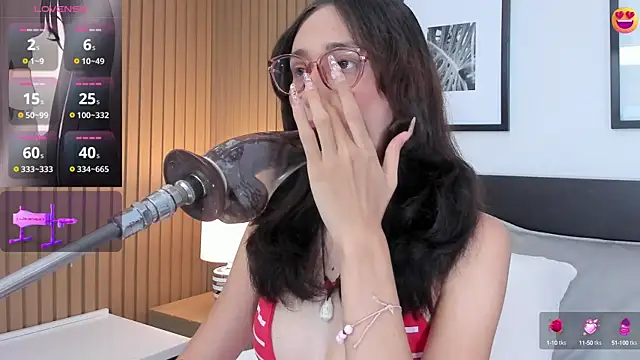 doll bella  online show from 10-12-25, 07:48